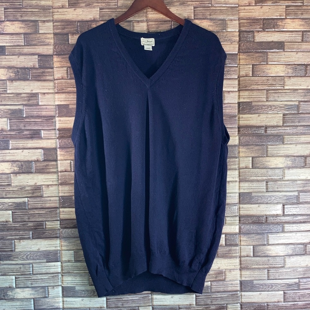 Vintage LL Bean Lambswool XXL Made USA Navy Sweater Vest EUC